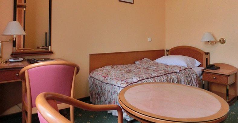 ELISKA HOTEL
